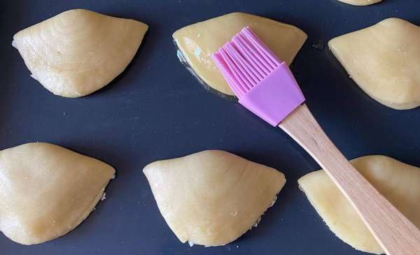 Кладём запекать на противень